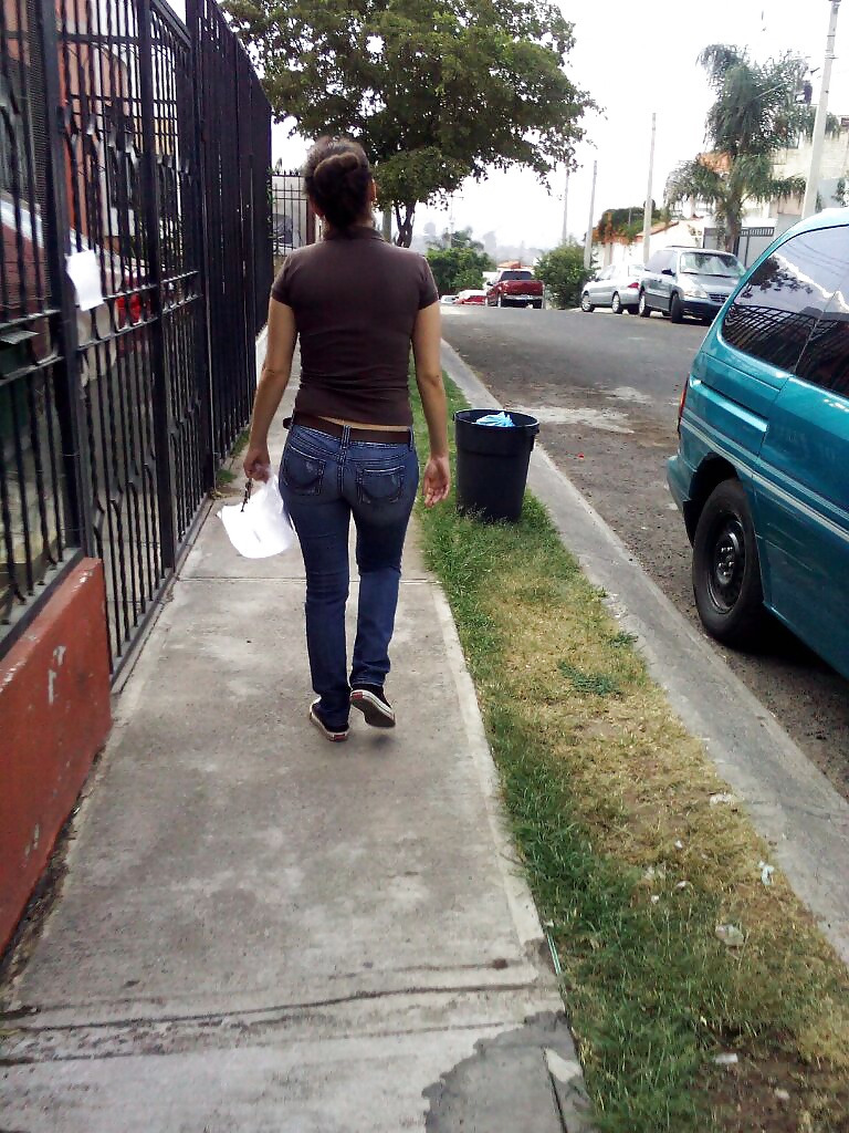 Culo voyeur
 #41140360