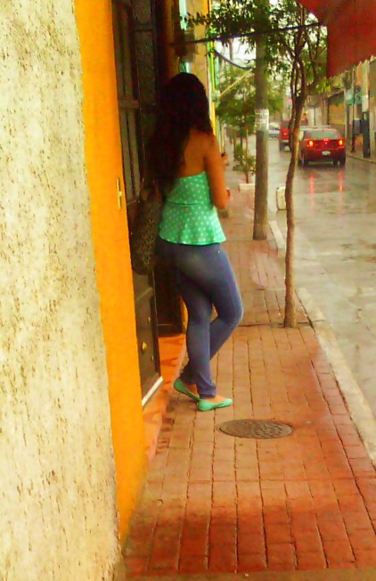 Culo voyeur
 #41140367