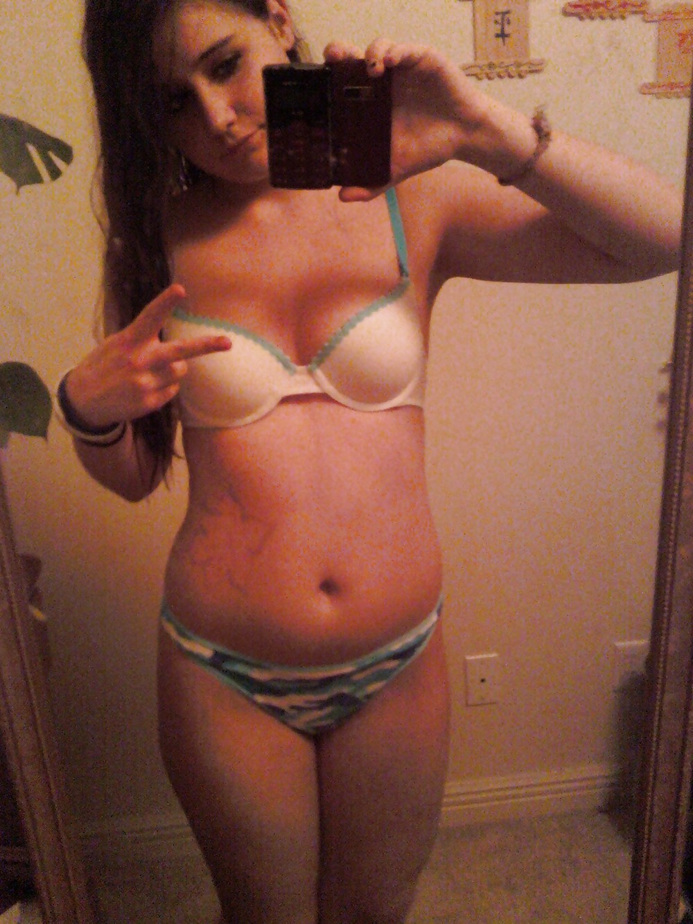 Ungezogen Poser 19 #33208527