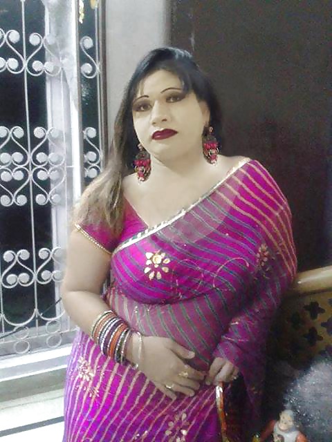 Bangladeshi Sexy Vhabi & Aunty #28664067