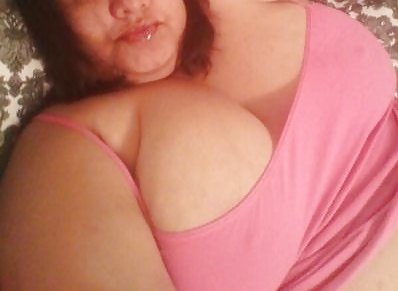 BBW Cleavage #33270267