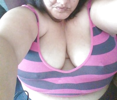 BBW Cleavage #33270272