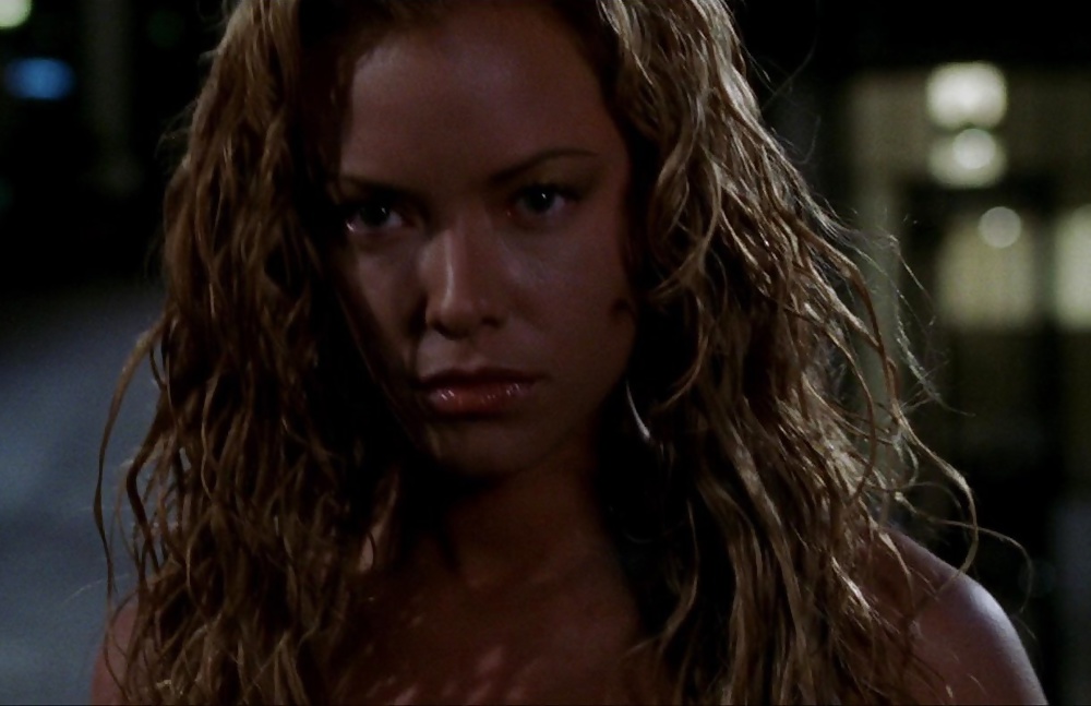 Kristanna loken
 #40460235