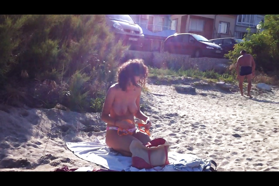 Ragazze bulgare della spiaggia del mare nero - xvii
 #23535322