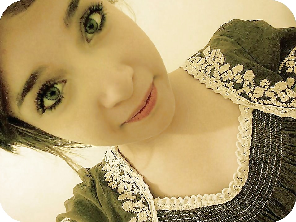 Paola #24395469