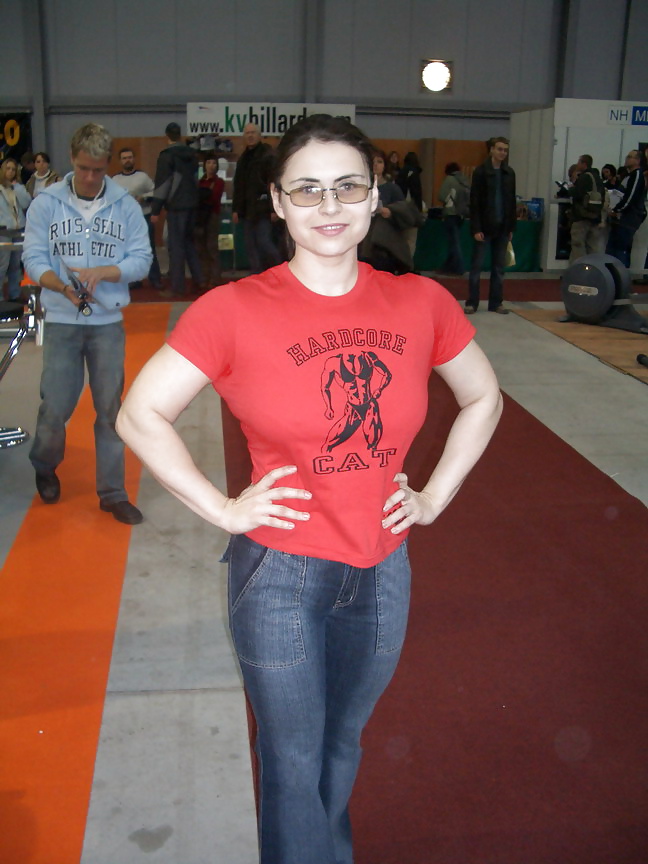 Femail bodybuilder - Lada Plihalova #31204434