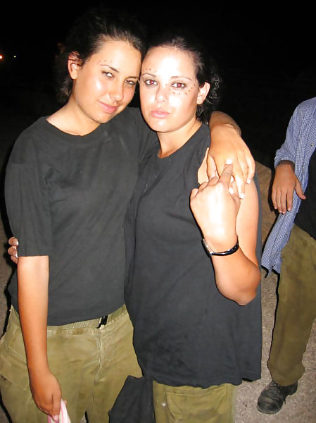 イスラエルの女性防衛隊員（ほとんどがノンヌード
 #26785999
