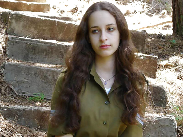 Israelischen Verteidigungs Frauen (weitgehend Nicht Nackt) #26786047