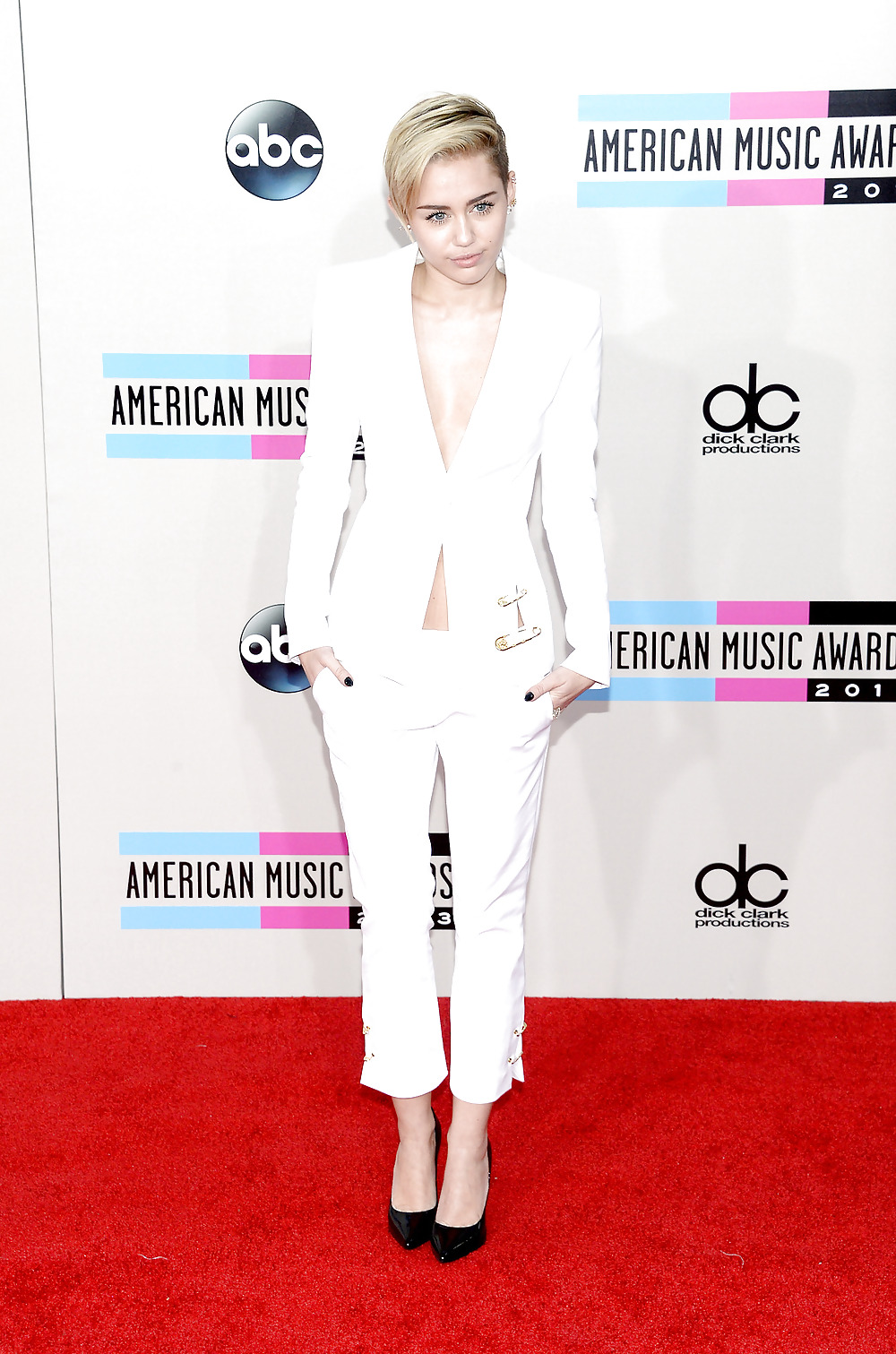 Sexy Miley Cyrus American Music Awards November 2013 #23144418