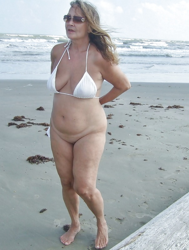 Matures of all shapes and sizes hairy and shaved 243 #35286259