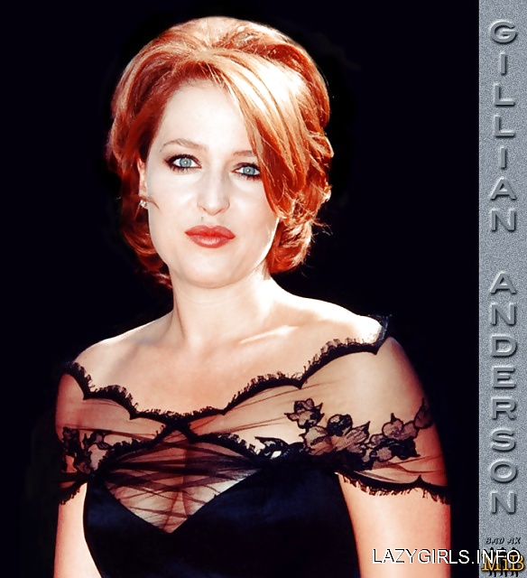 Gillian Anderson 3 #32637440