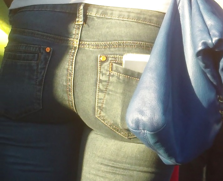 Populäre Jugendlich Mädchen Arsch & Hintern In Jeans Teil 4 #26741144