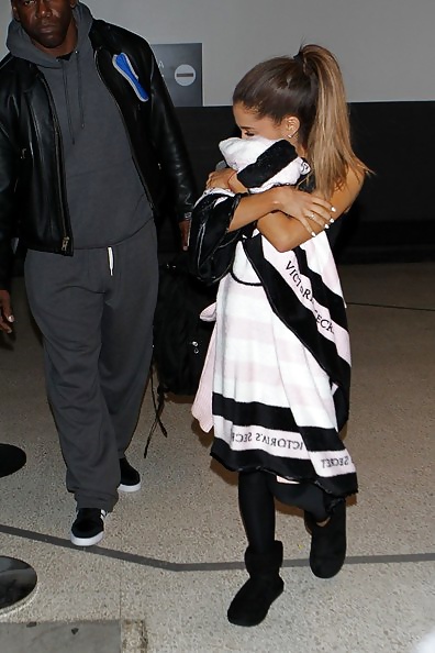 Ariana Grande at LAX #39054282