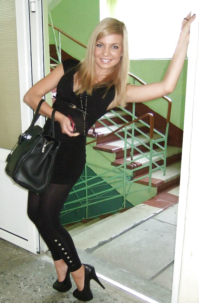 Amateur MILFs Wives Part 147 #28753608