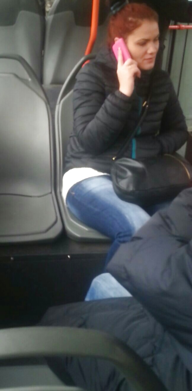 Spion Sexy Teenager In Bus Rumänisch #30525499
