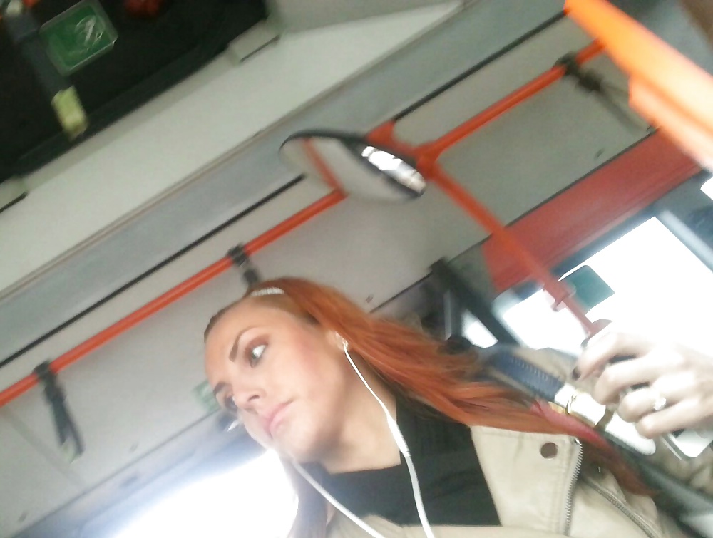 Spion Sexy Teenager In Bus Rumänisch #30525573