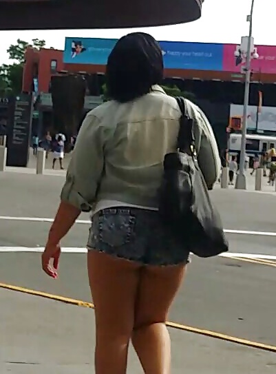 Public Butt Cheeks #33553399