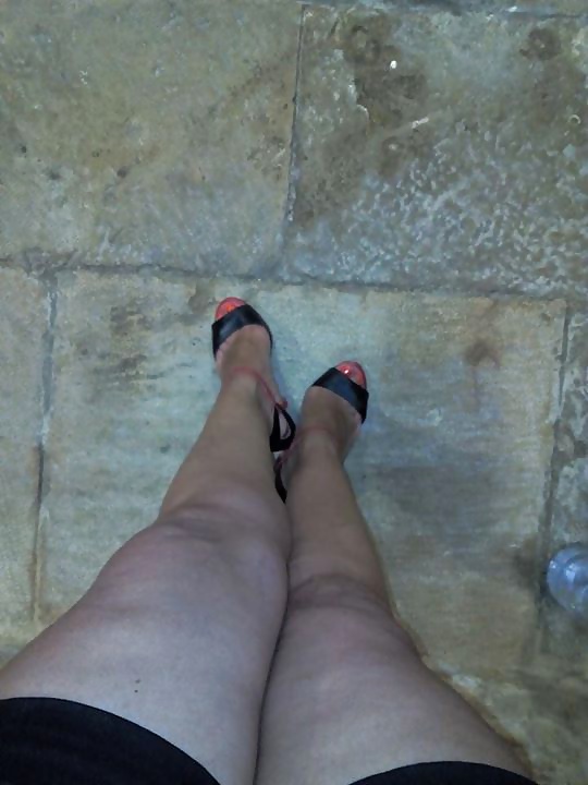 Feet #32487830