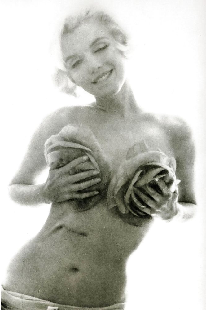 Marilyn Monroe Célébrations Playboy Sur 50 Ans #35813601