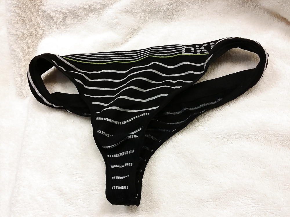 Esposa cándida 17
 #24594731