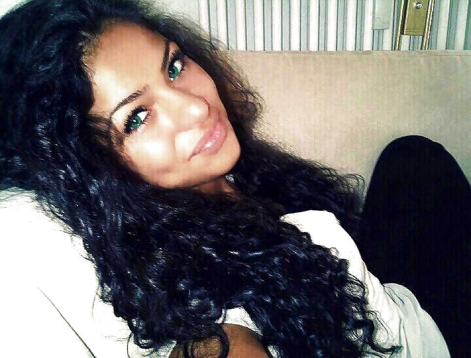 Latinas6 #31498944
