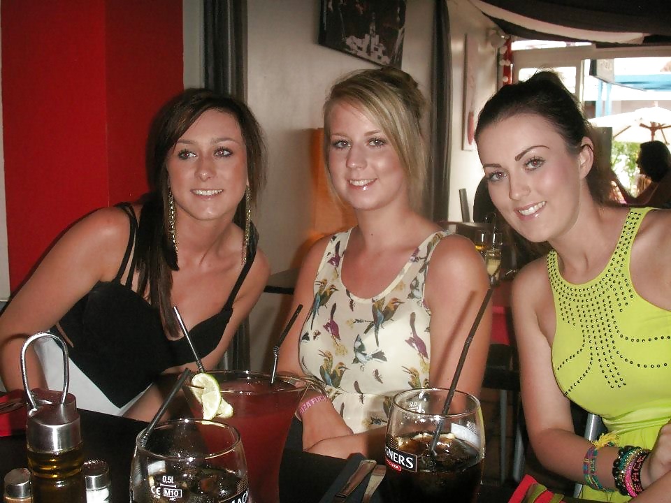Danielle y debbie 
 #28697146