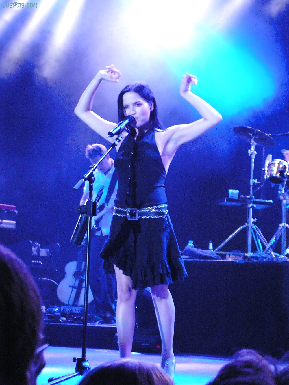 Ireland hottest celeb Andrea Corr. Can you say she isnt? #25939350