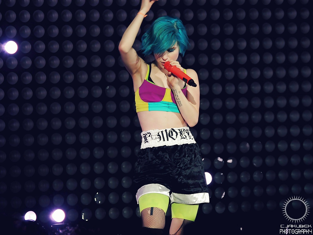 ヘイリー・ウィリアムス モニュメントール 2014 hq (ccm)
 #27837419