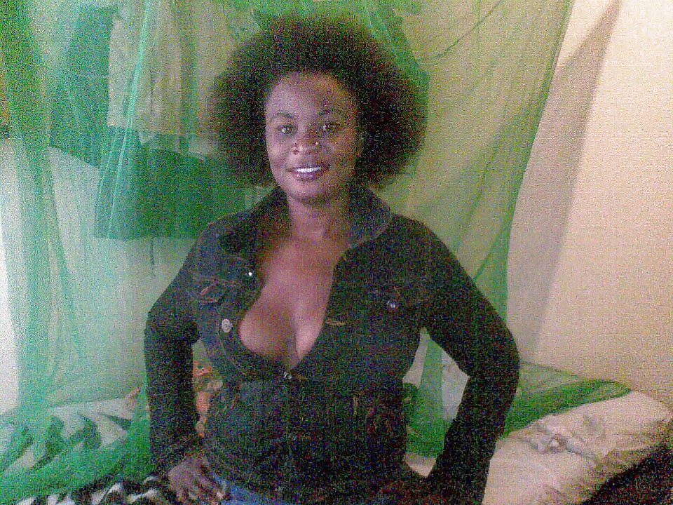 Carol, africana del Kenya che ho scopato nel 2014
 #39314020