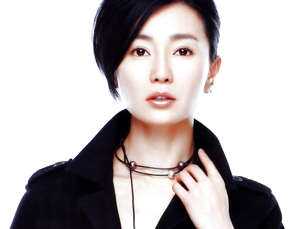 Maggie cheung man-yuk
 #23760419