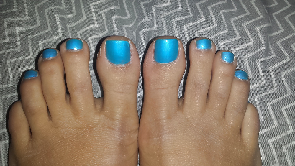 My latina girlfriend's feet. #40688204