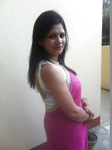 Señora aryal - esposa nepalí caliente para la polla
 #40691313