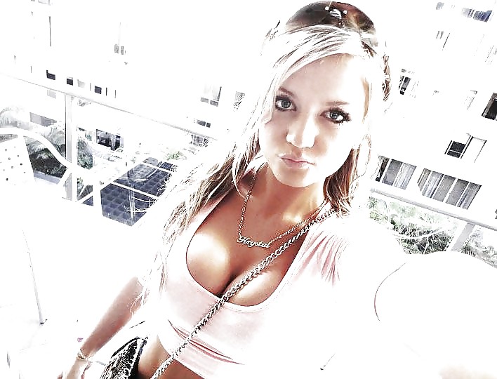 J' aime 225 mix
 #24133043