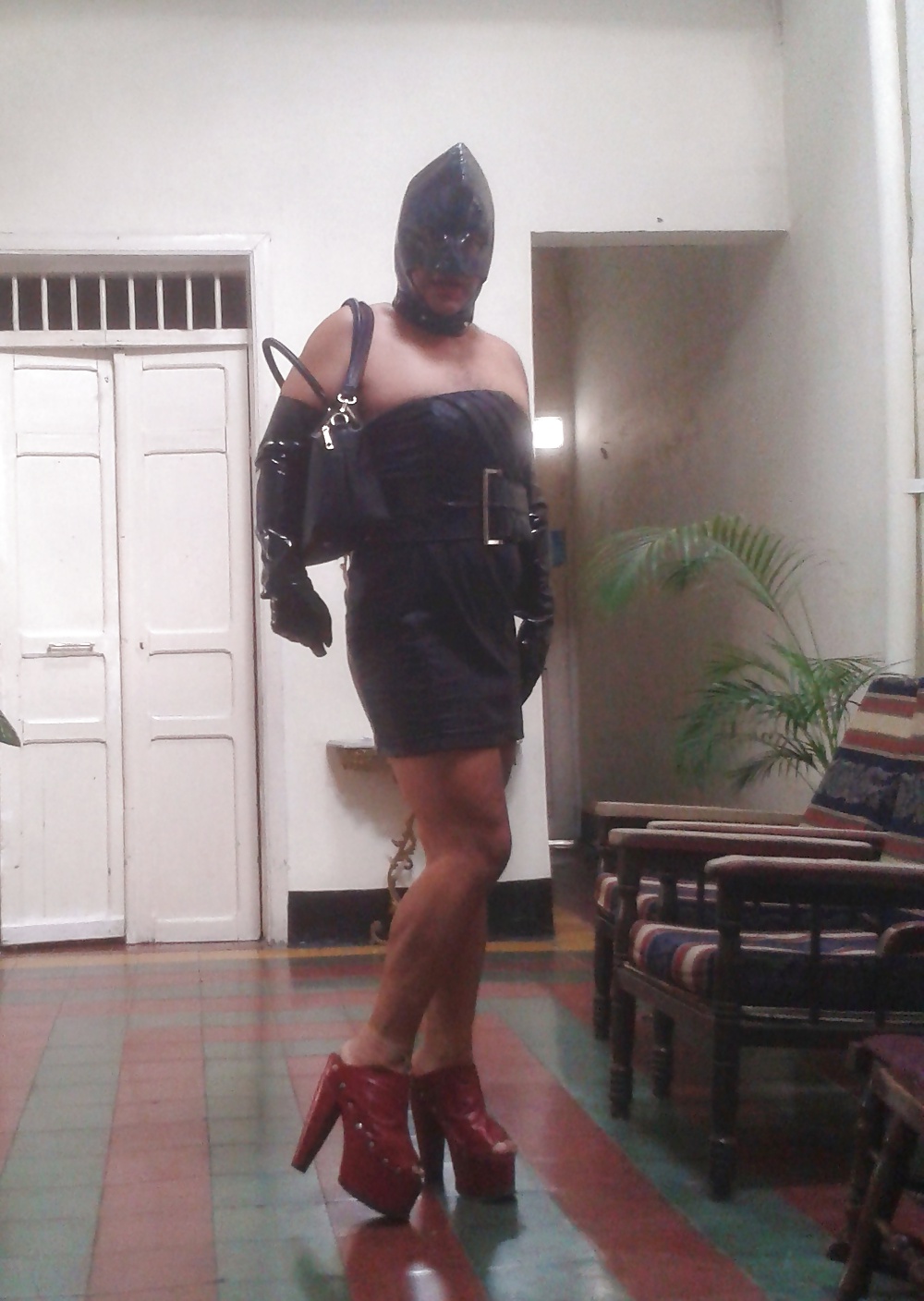 Shenia In Leder #40976494
