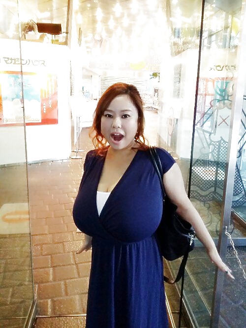 Curvy Beauties 96 Clothed Edition #39721395