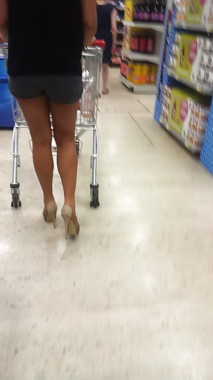 Photos prises a leur insu
 #39860416