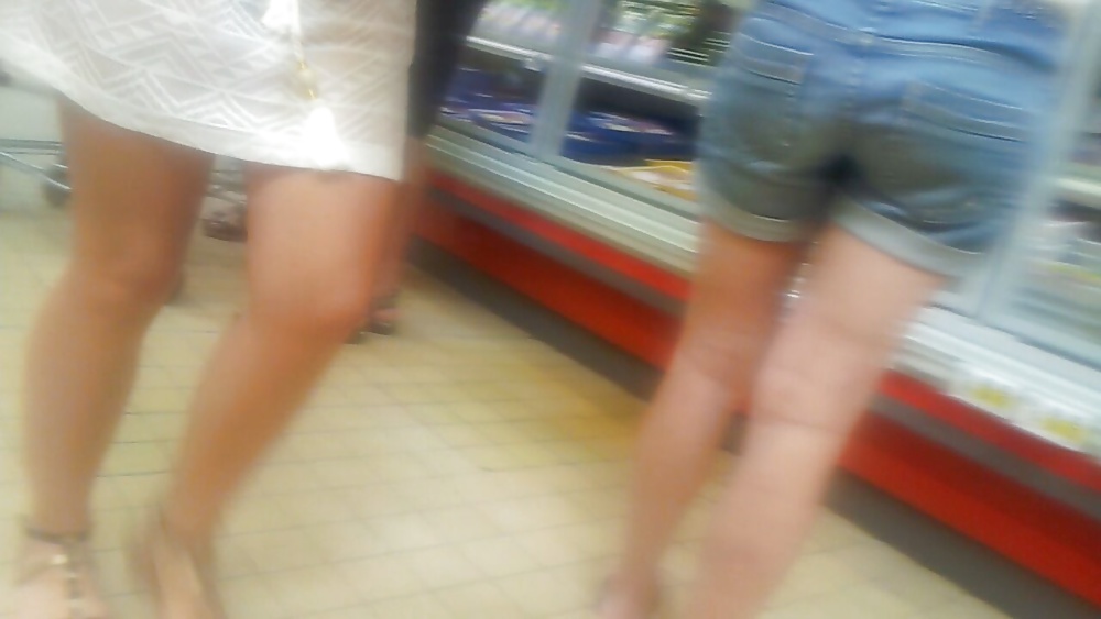 Photos prises a leur insu
 #39860580