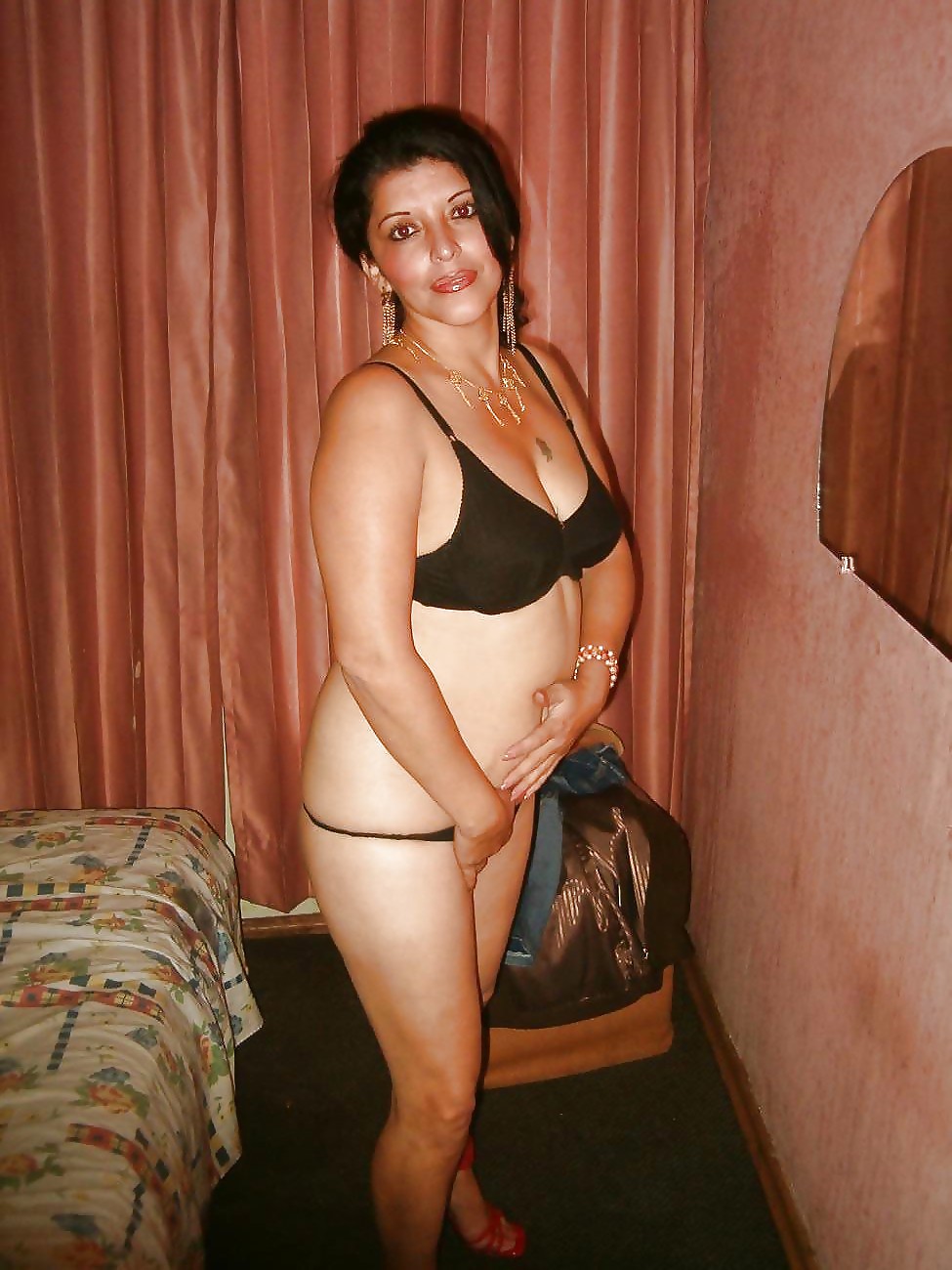 Amateur milf 285 #36385615