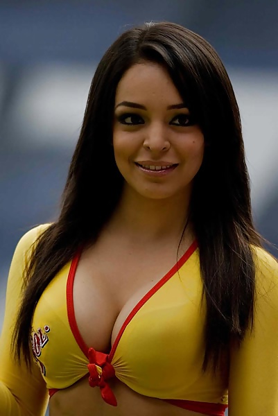 Calcio babes
 #24941933