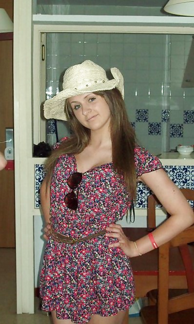 Hi :) x #39106975
