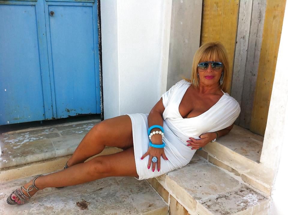 Mix di vere signore mature, milf e vecchie troie
 #36824036