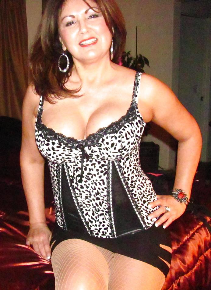 Mix di vere signore mature, milf e vecchie troie
 #36824160