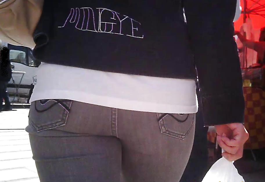 Chinesisch Arsch In Jeans #37943669