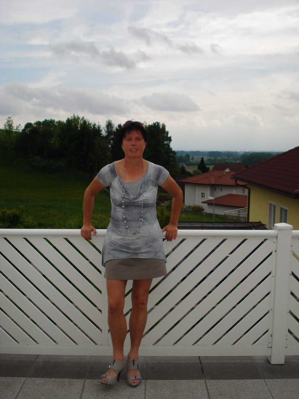Fickhure elfriede, kommentieren bitte
 #37190053