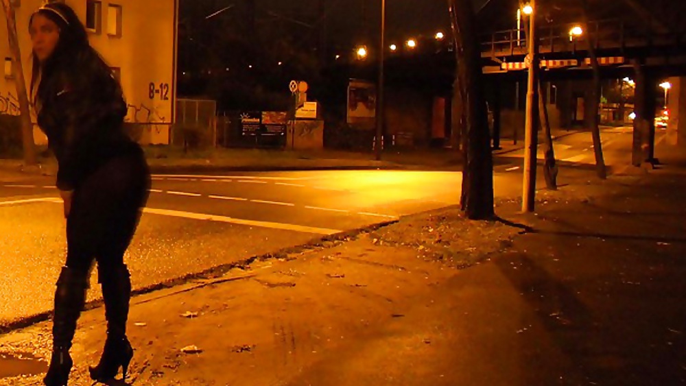 Prostitutes - hookes -nutten - putas #31611263