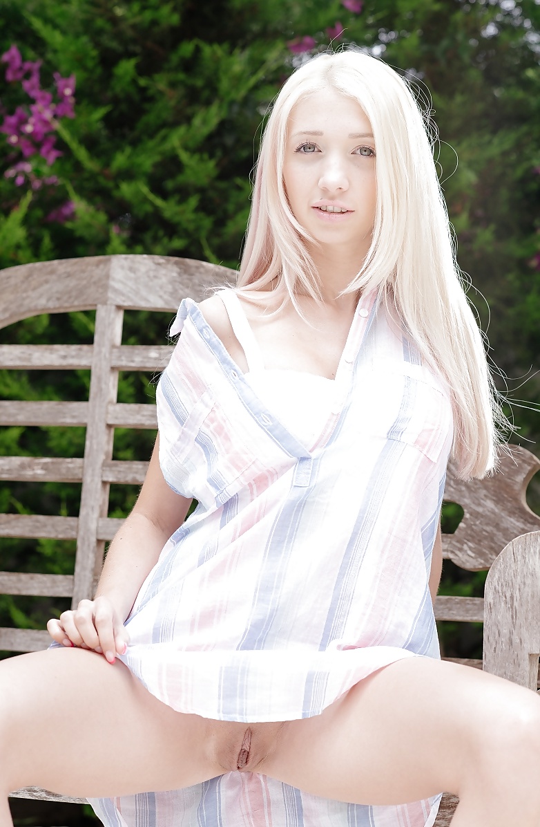 Teenie 751
 #33659601