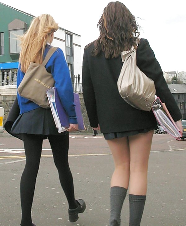 La brune ou la blonde
 #30098508