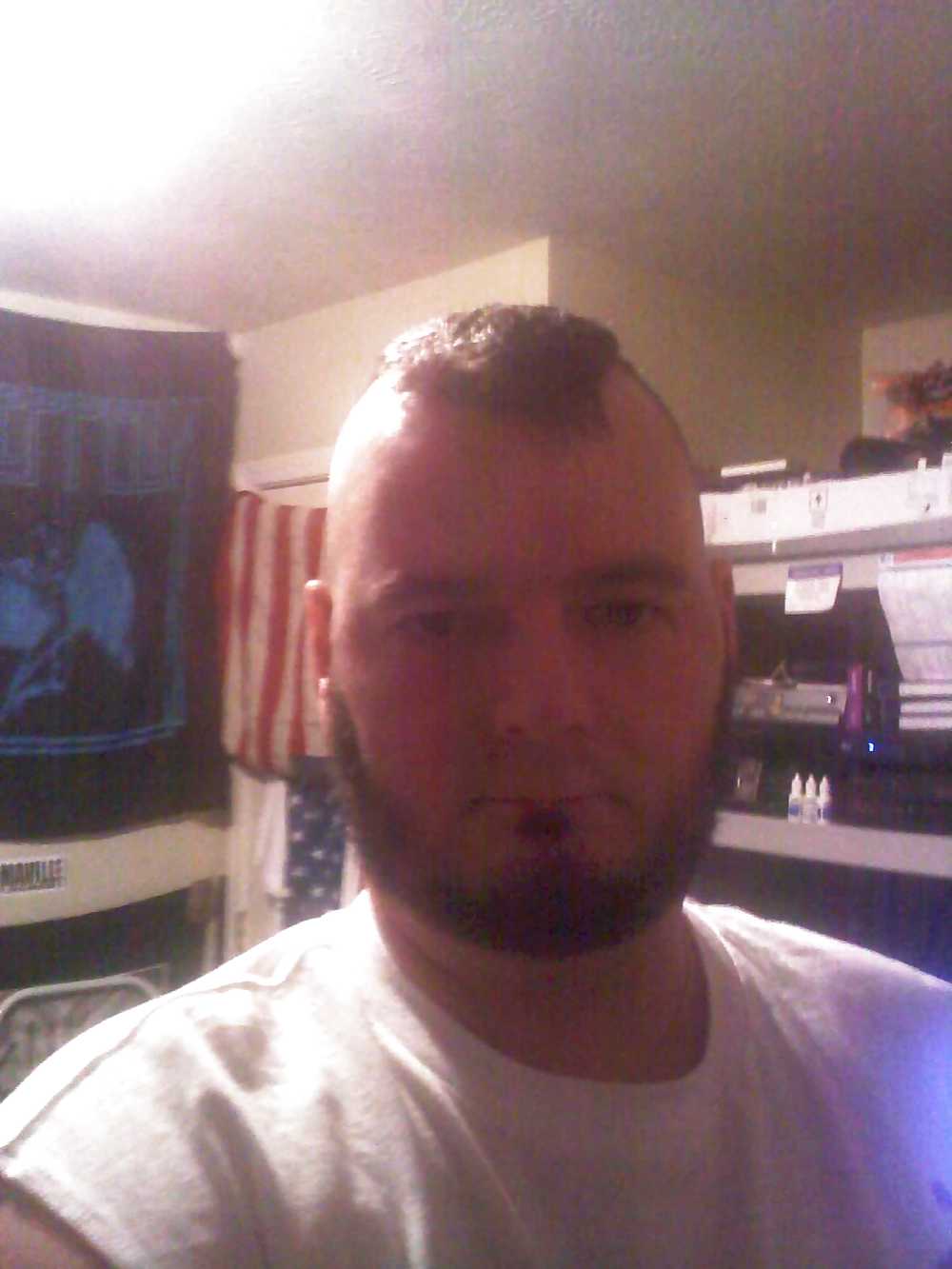 2011年12月に250ポンドで
 #35284344