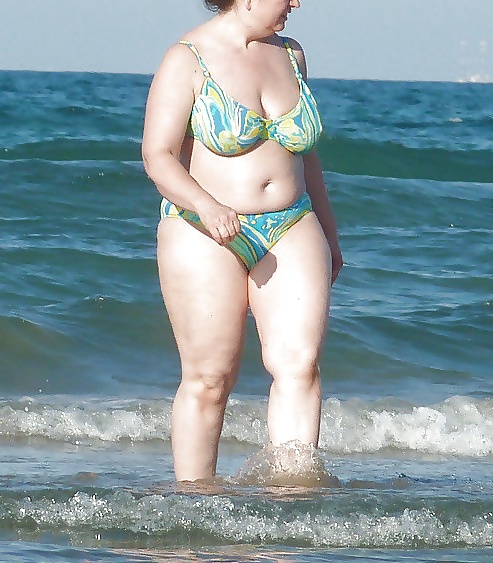 Candid Mature Bikini - Butt Voyeur - Beach Booty #40158138