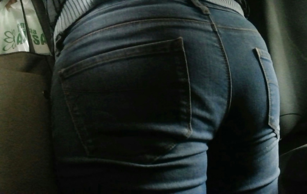 Spion Sexy Arsch Jeans Reifen Rumänisch #39835622